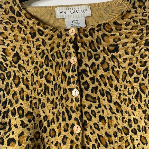 White Stag Animal Print Thin Button-Down Sweater - Picture 2 of 8